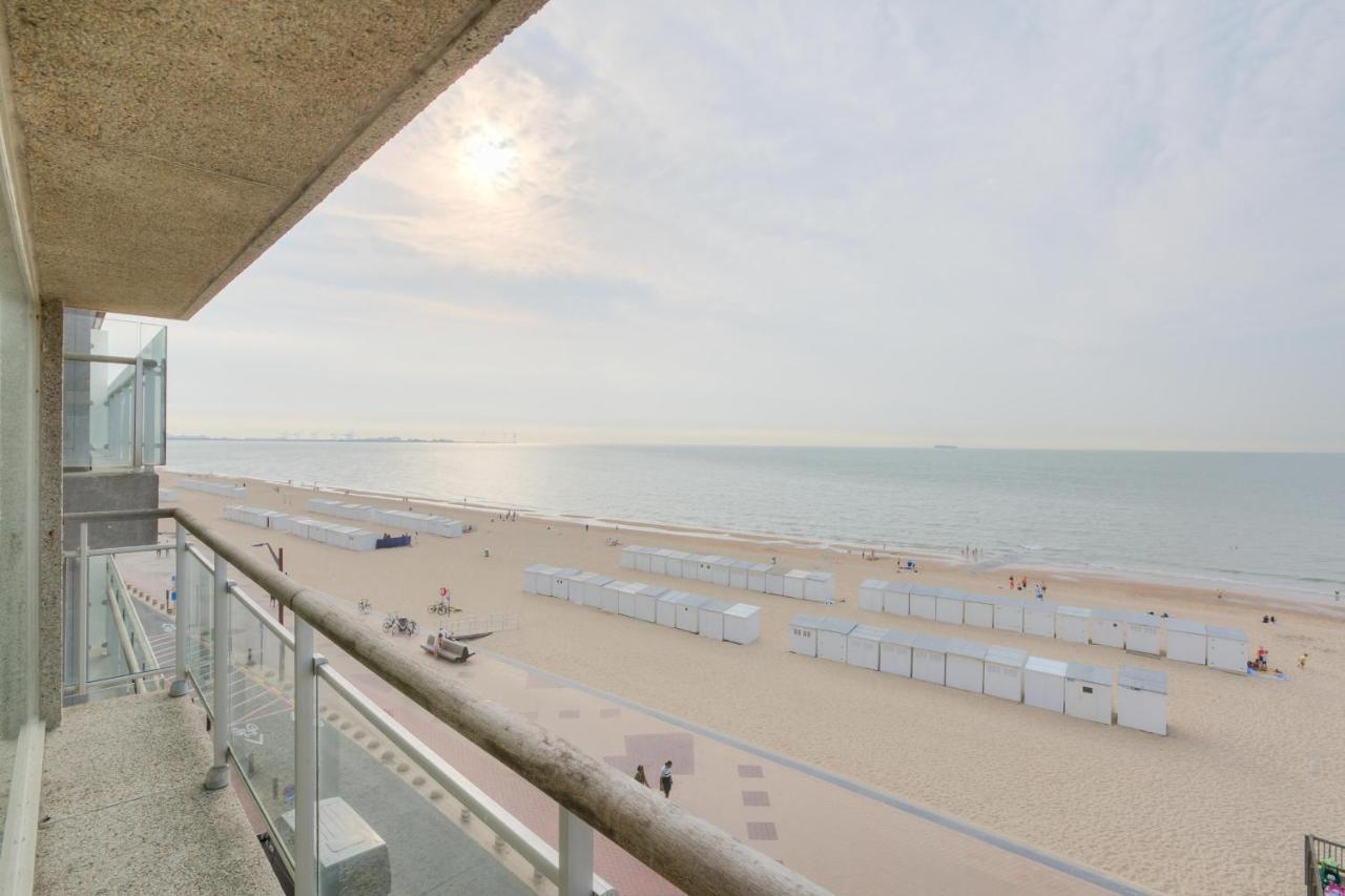 Appartementen Op De Zeedijk In Knokke Op De 3E En 4E Verdieping Van Logie Marie 외부 사진