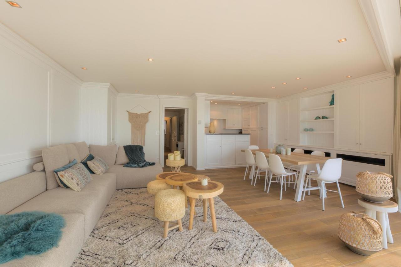 Appartementen Op De Zeedijk In Knokke Op De 3E En 4E Verdieping Van Logie Marie 외부 사진