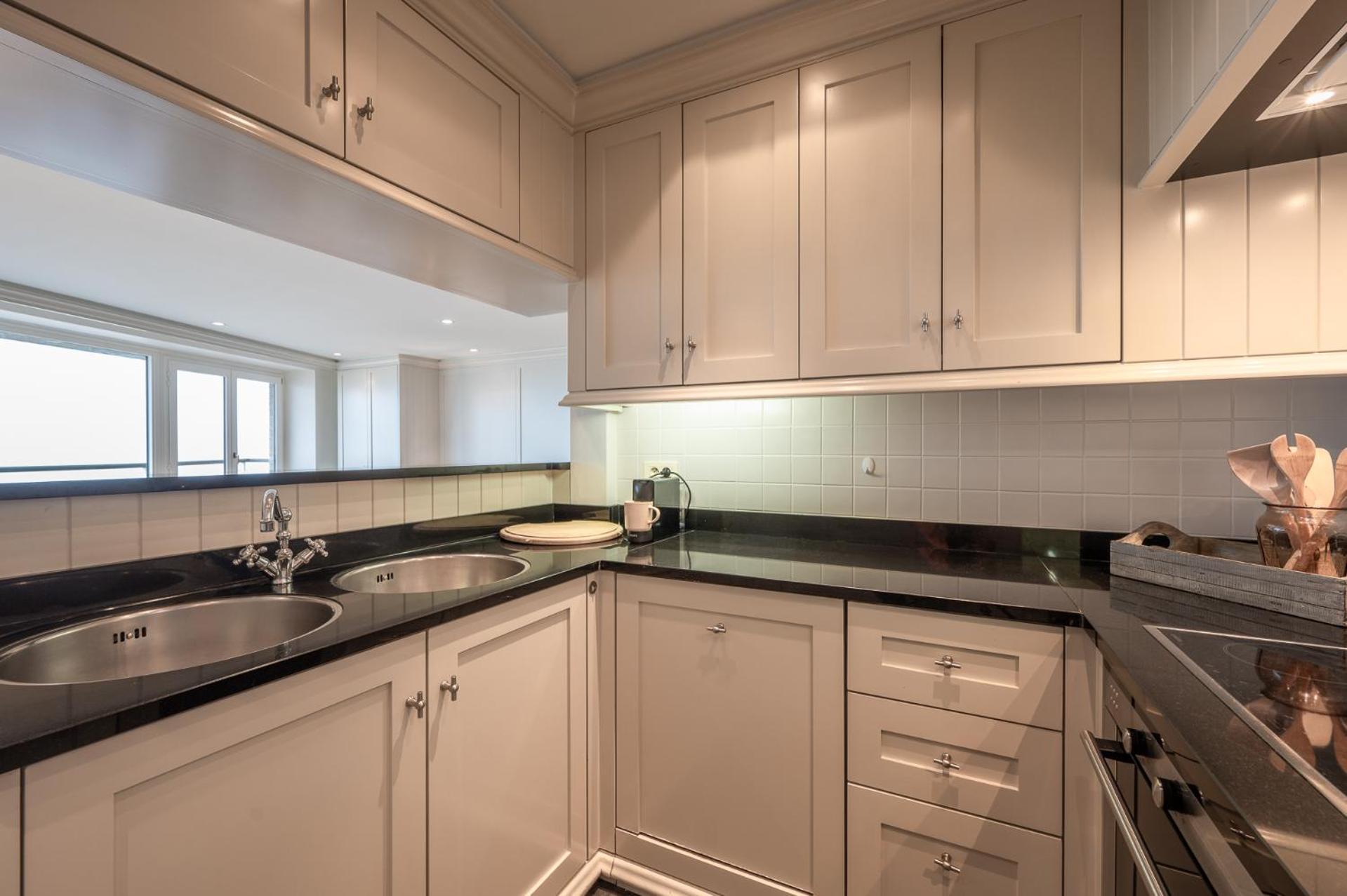 Appartementen Op De Zeedijk In Knokke Op De 3E En 4E Verdieping Van Logie Marie 외부 사진