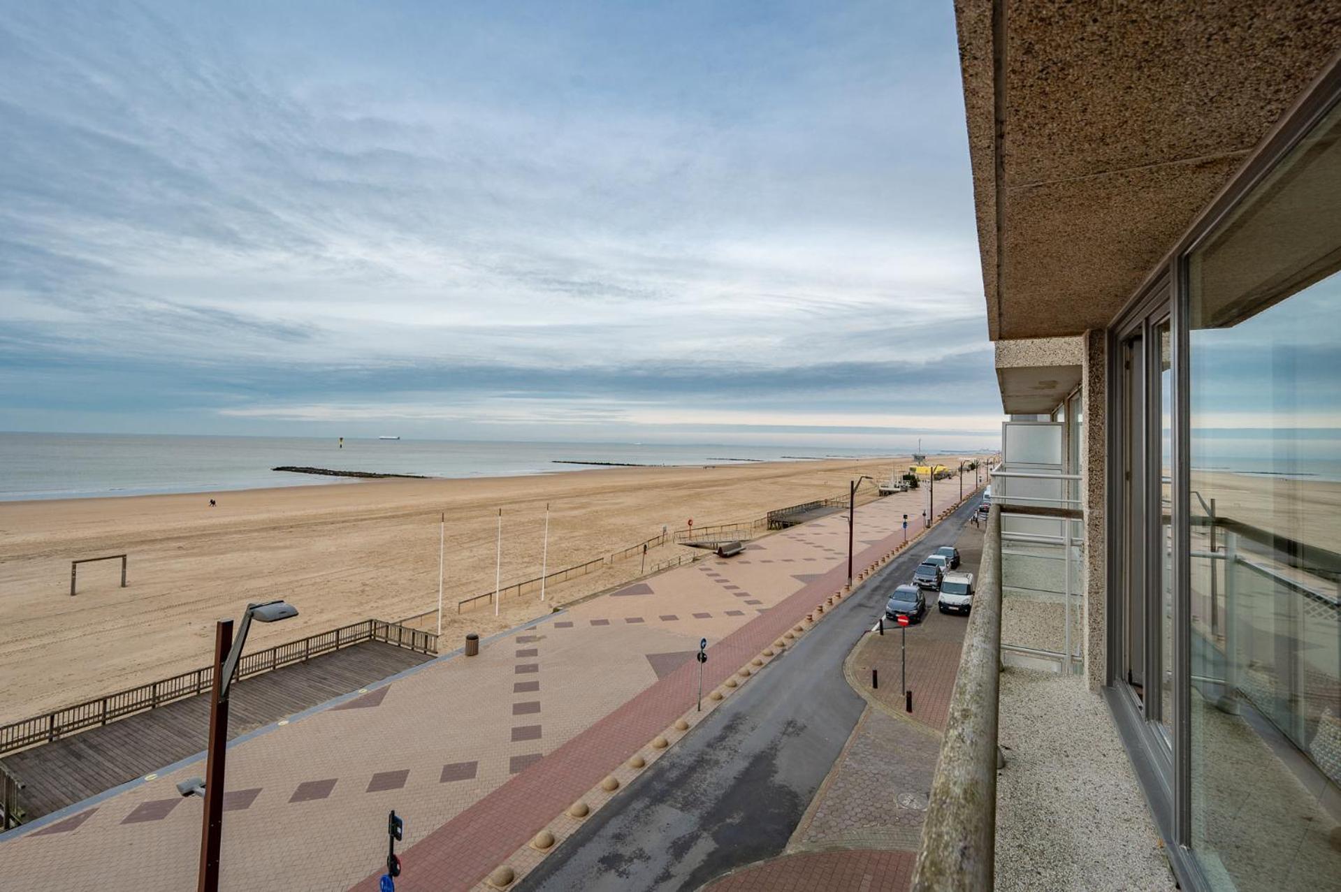 Appartementen Op De Zeedijk In Knokke Op De 3E En 4E Verdieping Van Logie Marie 외부 사진