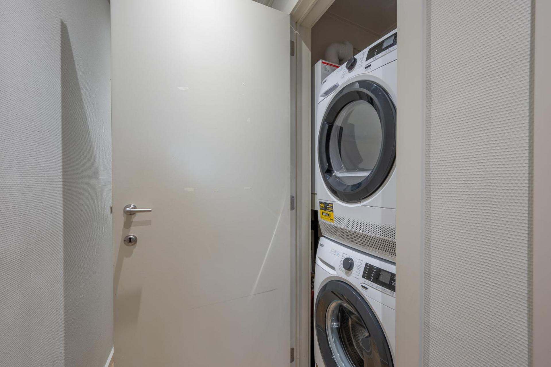 Appartementen Op De Zeedijk In Knokke Op De 3E En 4E Verdieping Van Logie Marie 외부 사진
