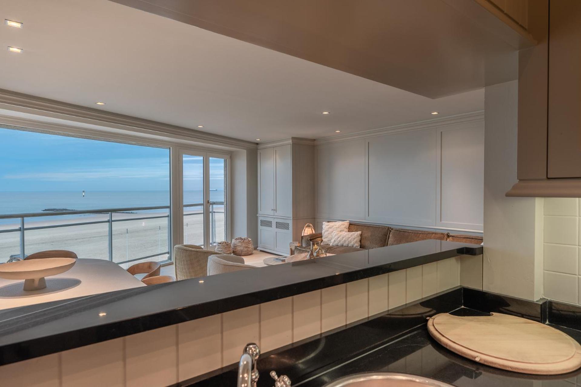 Appartementen Op De Zeedijk In Knokke Op De 3E En 4E Verdieping Van Logie Marie 외부 사진